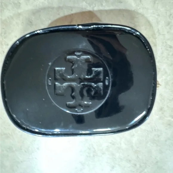 Tory Burch Black Patent Leather Small Makeup Bag Cosmetic Case Logo Medallion - Picture 2 of 5